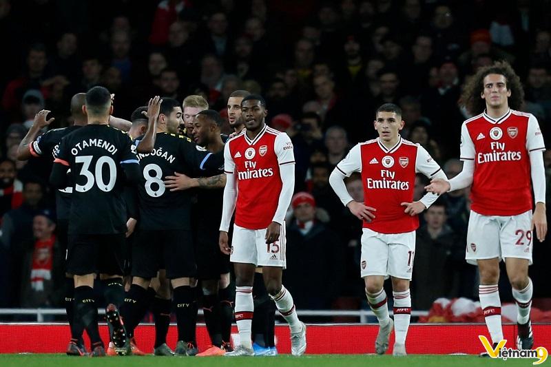 Arsenal đang sa sút nghiêm trọng - Vietnam9