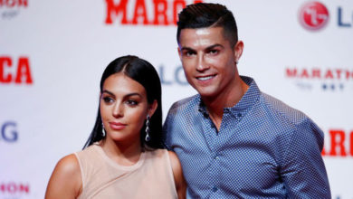 vợ Ronaldo - Ronaldo bên cạnh cô vợ của mình - Việt Nam 9